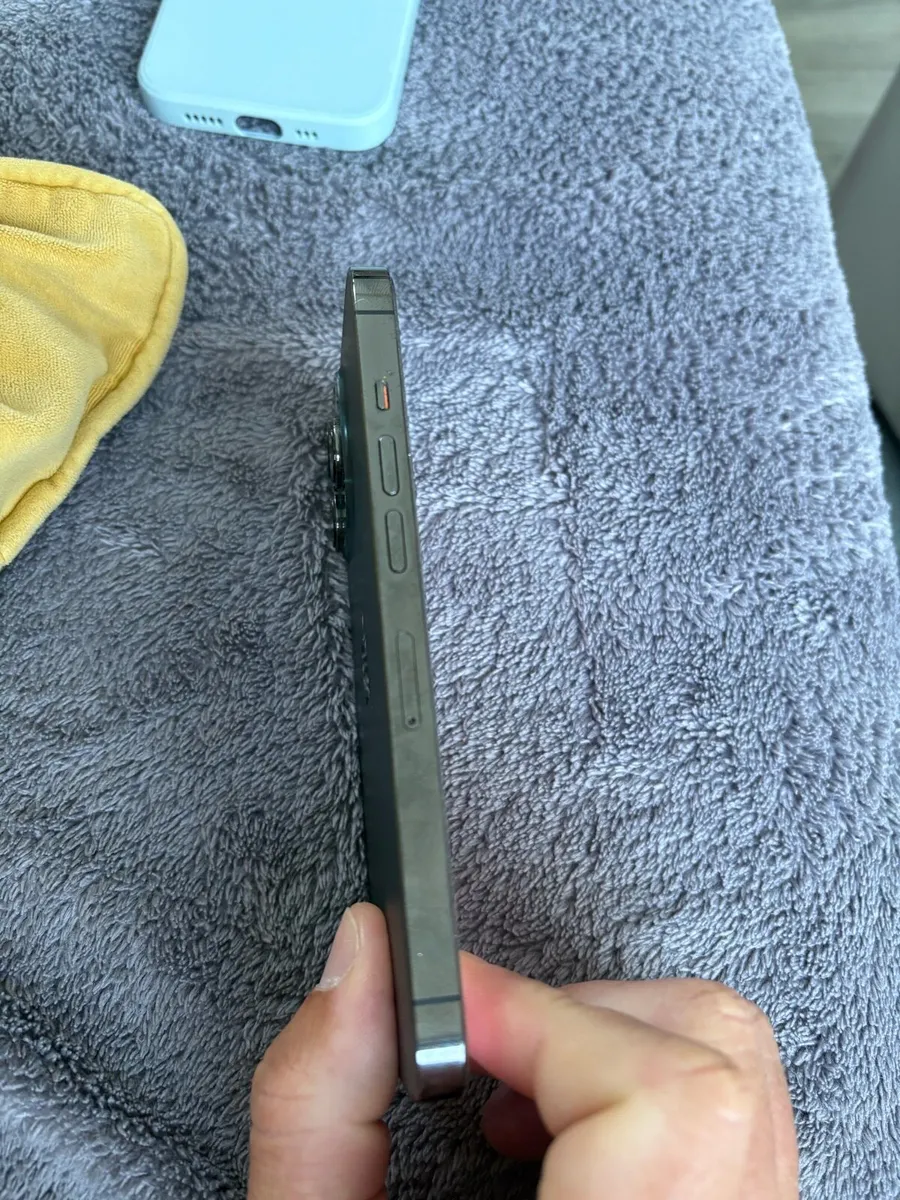 iPhone 13Pro 256GB - Image 2