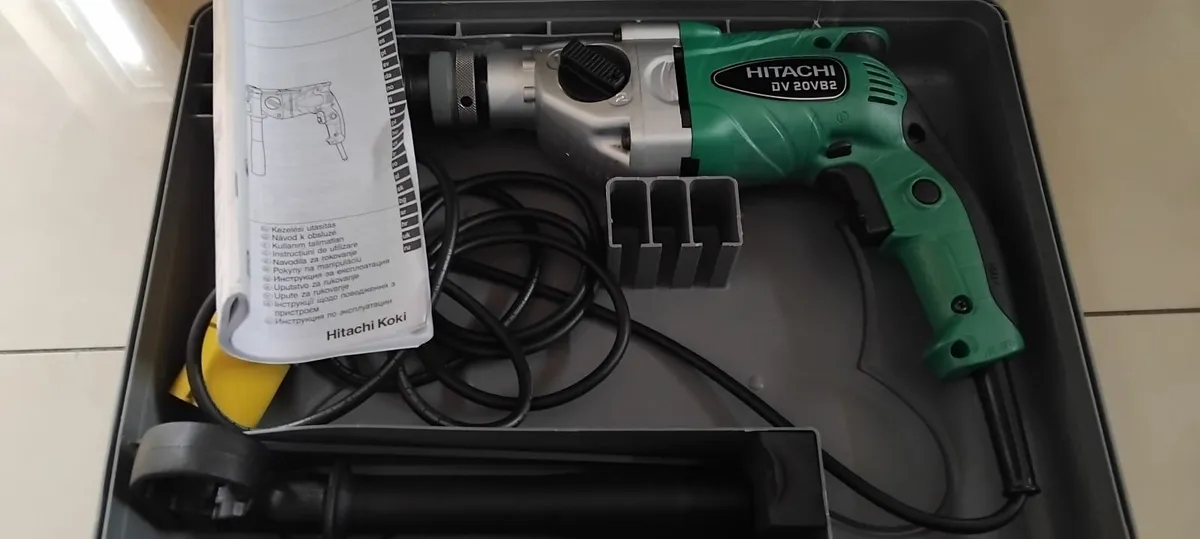 Hitachi DV20VB2 Percussion Drill 110v - Image 2