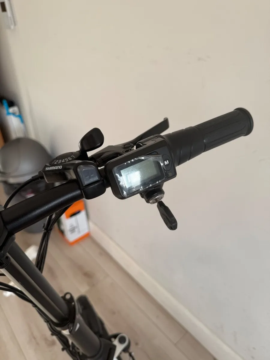 Electric bike - Image 2