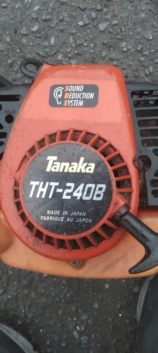Tanaka THT 240B hedge strummers running well - Image 2