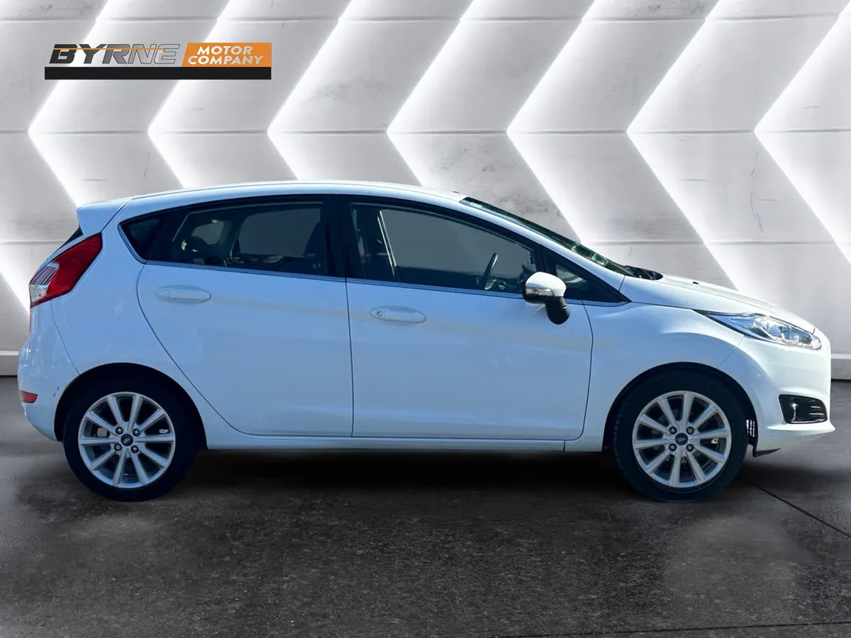 FORD FIESTA 1.25 TITANIUM, 2017 - Image 2