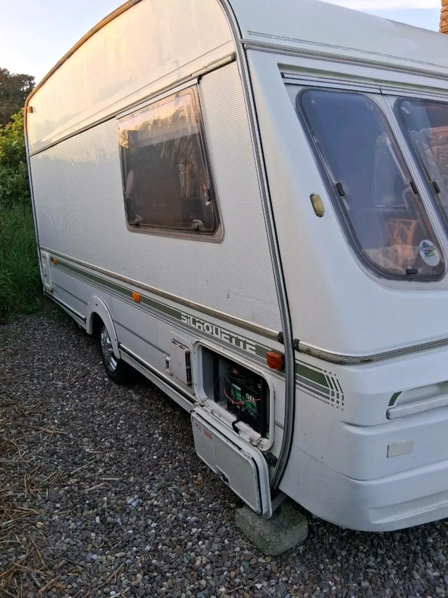 Caravan - Image 3