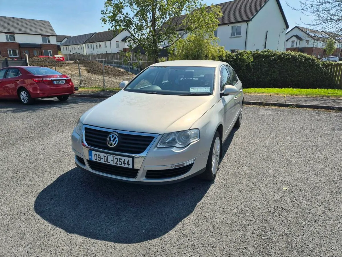 2009 Volkswagen Passat 2.0 Tdi - Image 2