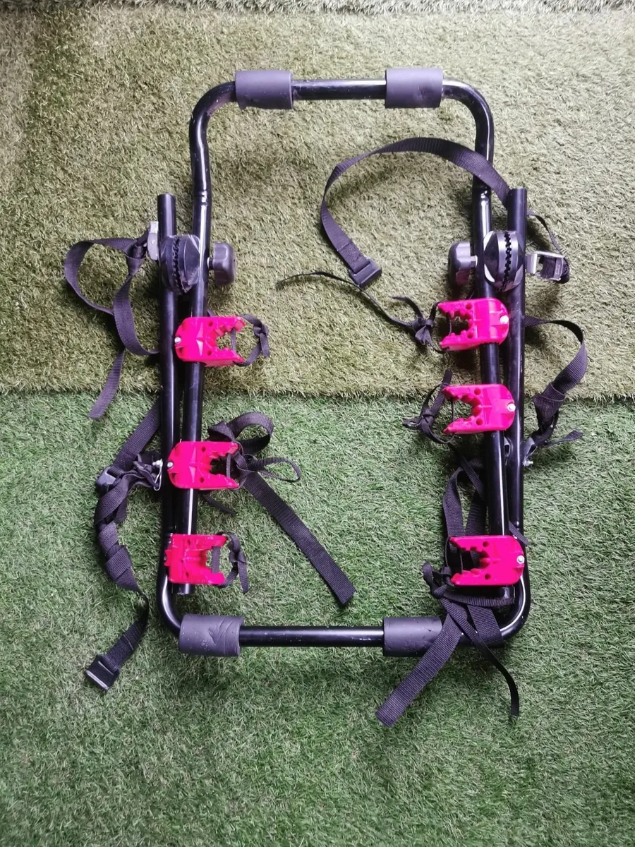 Universal Quality Triple Bikes carrier - Image 1