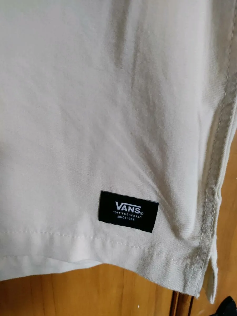 Vans S/S shirt L New - Image 3