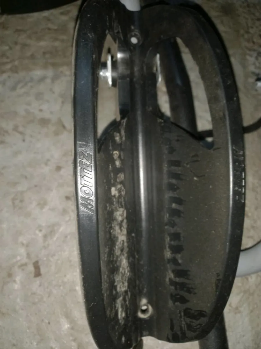 4 bike carrier - Image 2