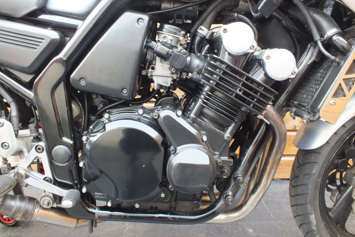 2004 Yamaha Faser 600 (Just Serviced) - Image 3