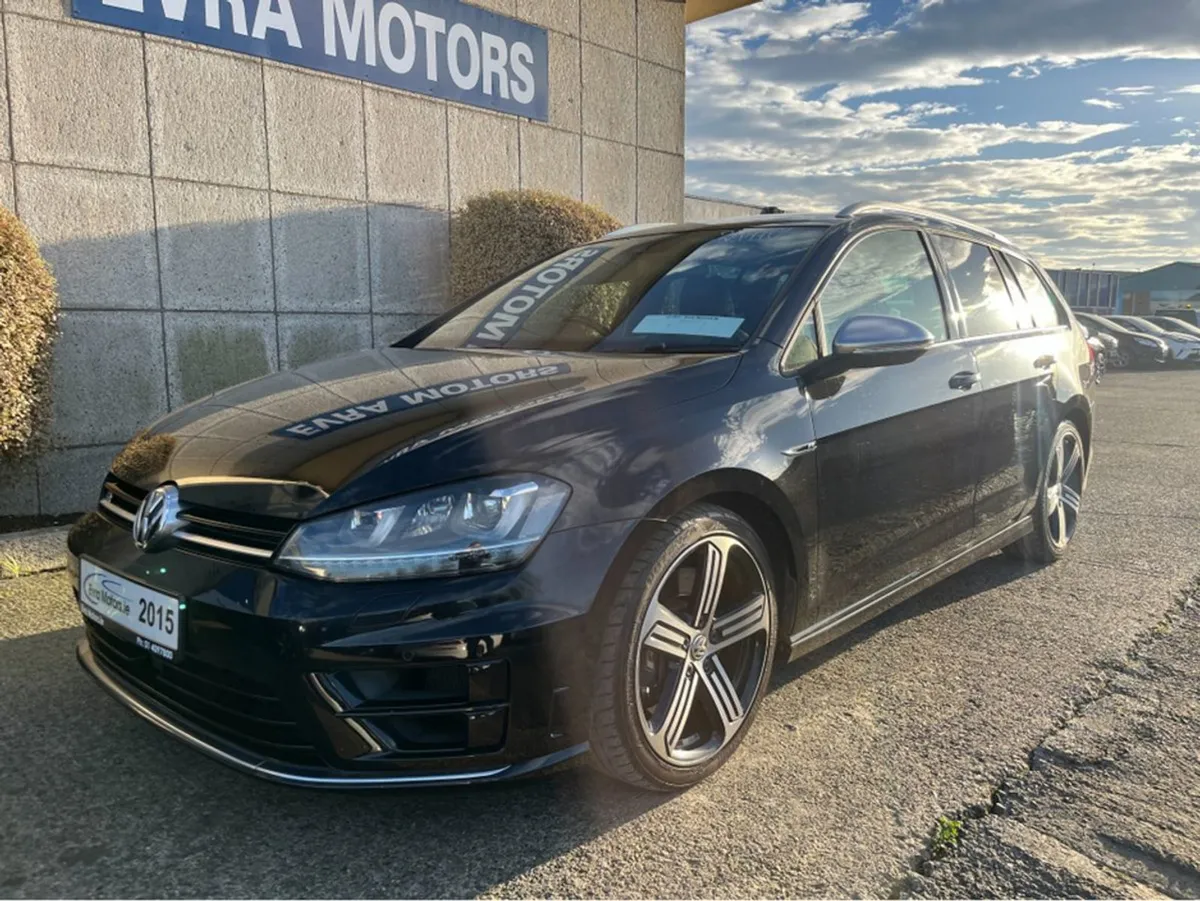 Volkswagen Golf Golf R Estate 300BHP 4 Motion - Image 4