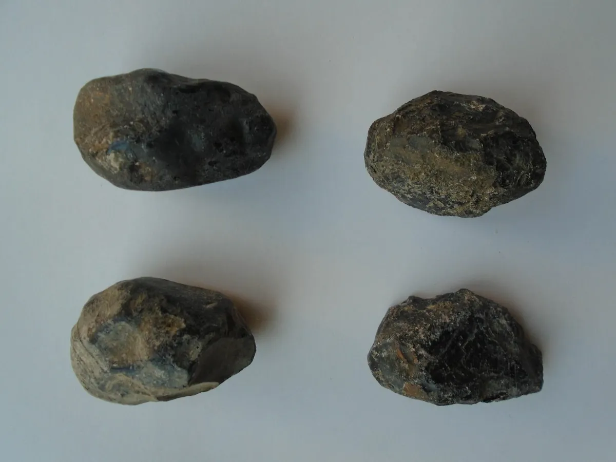 Apache Tears, Crystals,Gemstones,Obsidian - Image 1