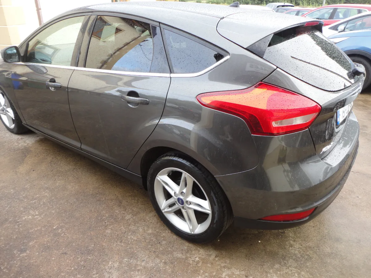 Ford Focus - 2015 - Image 4