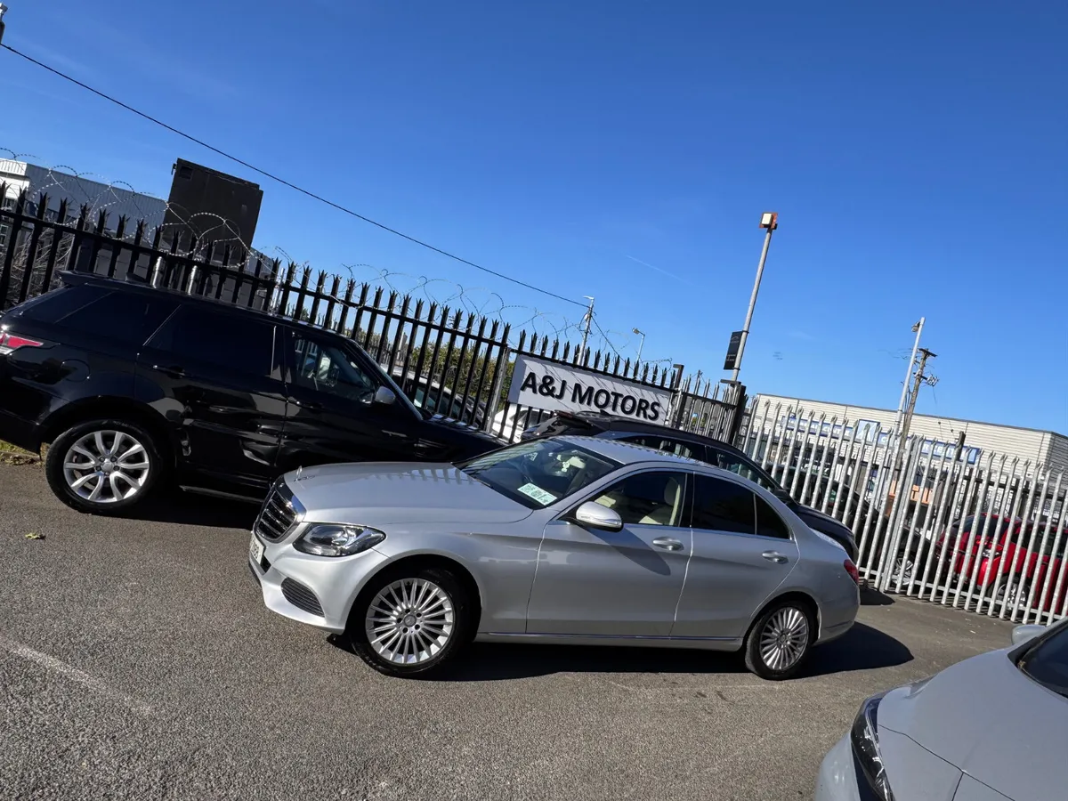 16 Mercedes C-Class Diesel Automatic - Image 2