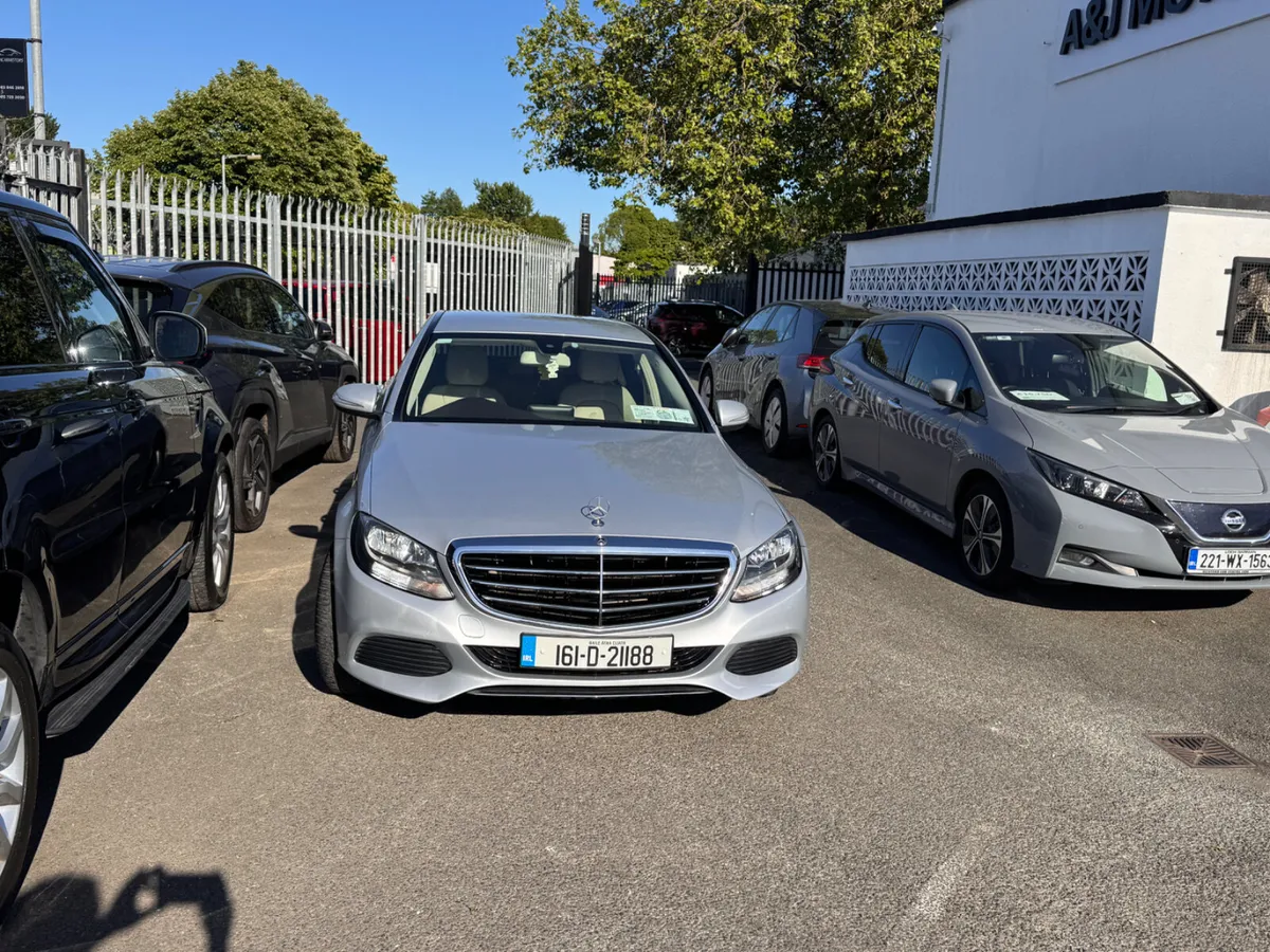 16 Mercedes C-Class Diesel Automatic - Image 3
