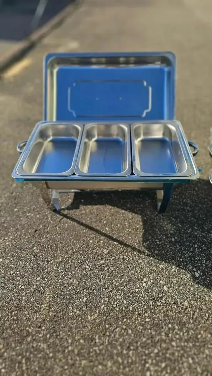 Chaffing dishes 11L food warmers Brand new - Image 3