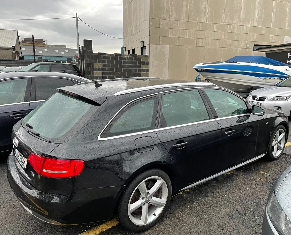 Audi A4 Estate S LINE 2011 - Image 4