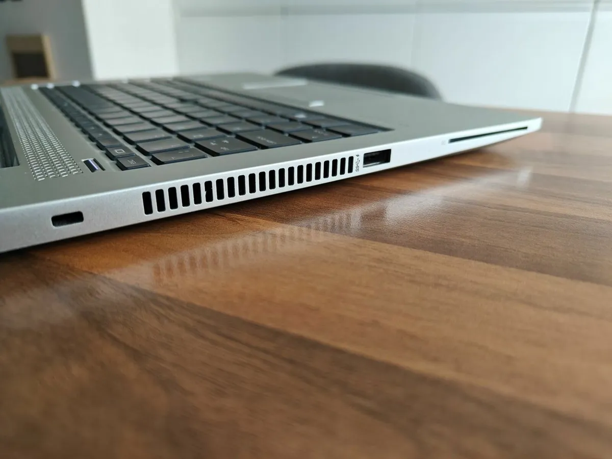 HP Elitebook 830 G6 | i5 | 16GB | 256GB | 13.3" FH - Image 3
