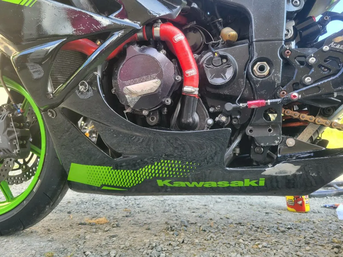 Kawasaki zx6r - Image 4