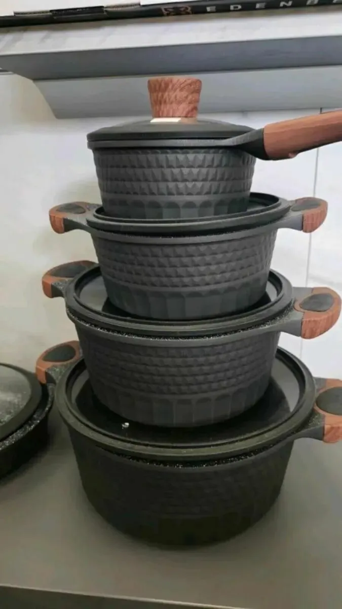 Cookware Set 10psc non stick brand new