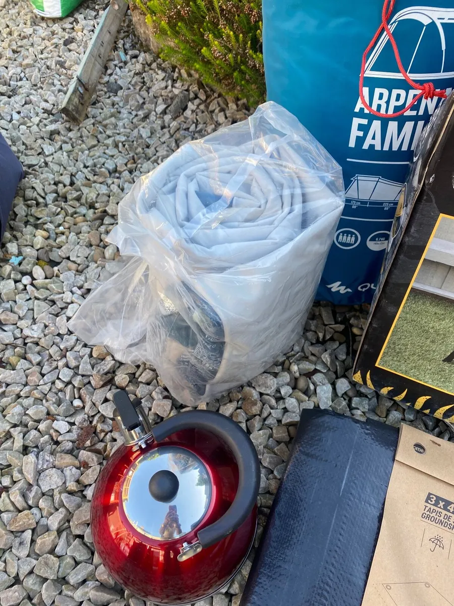 Camping equipment - Image 3