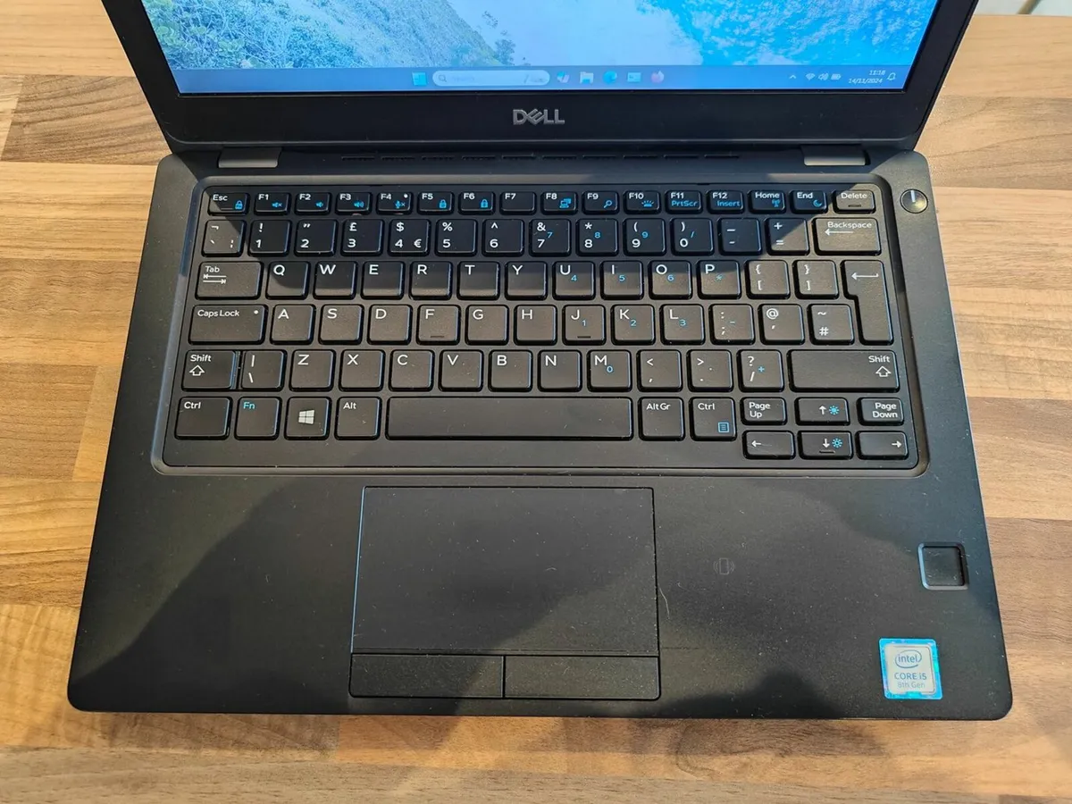 DELL Latitude E5290 | INTEL i5 | 8GB | 256GB | - Image 2