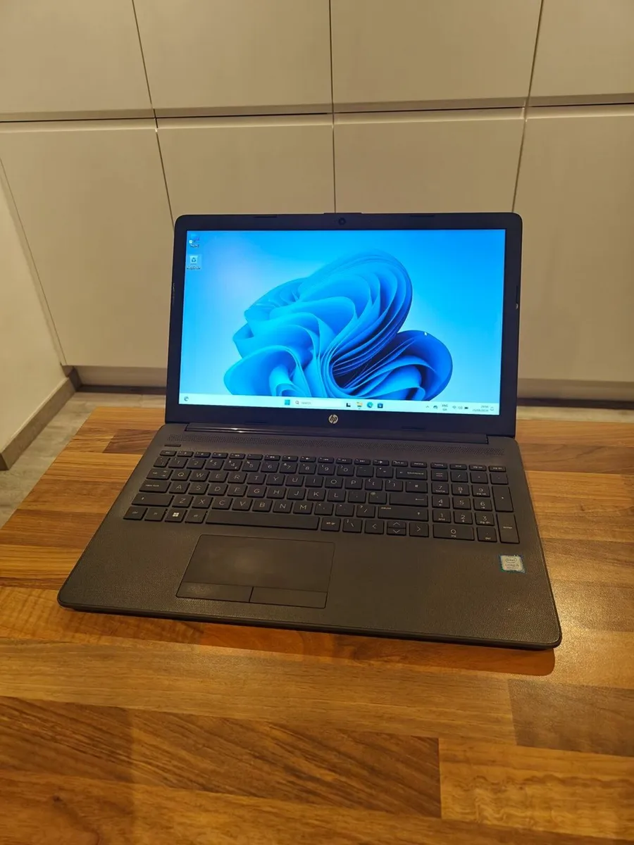 HP 250 G7 | i5 | 24GB | 512GB | 15.6" | DVD Drive - Image 1
