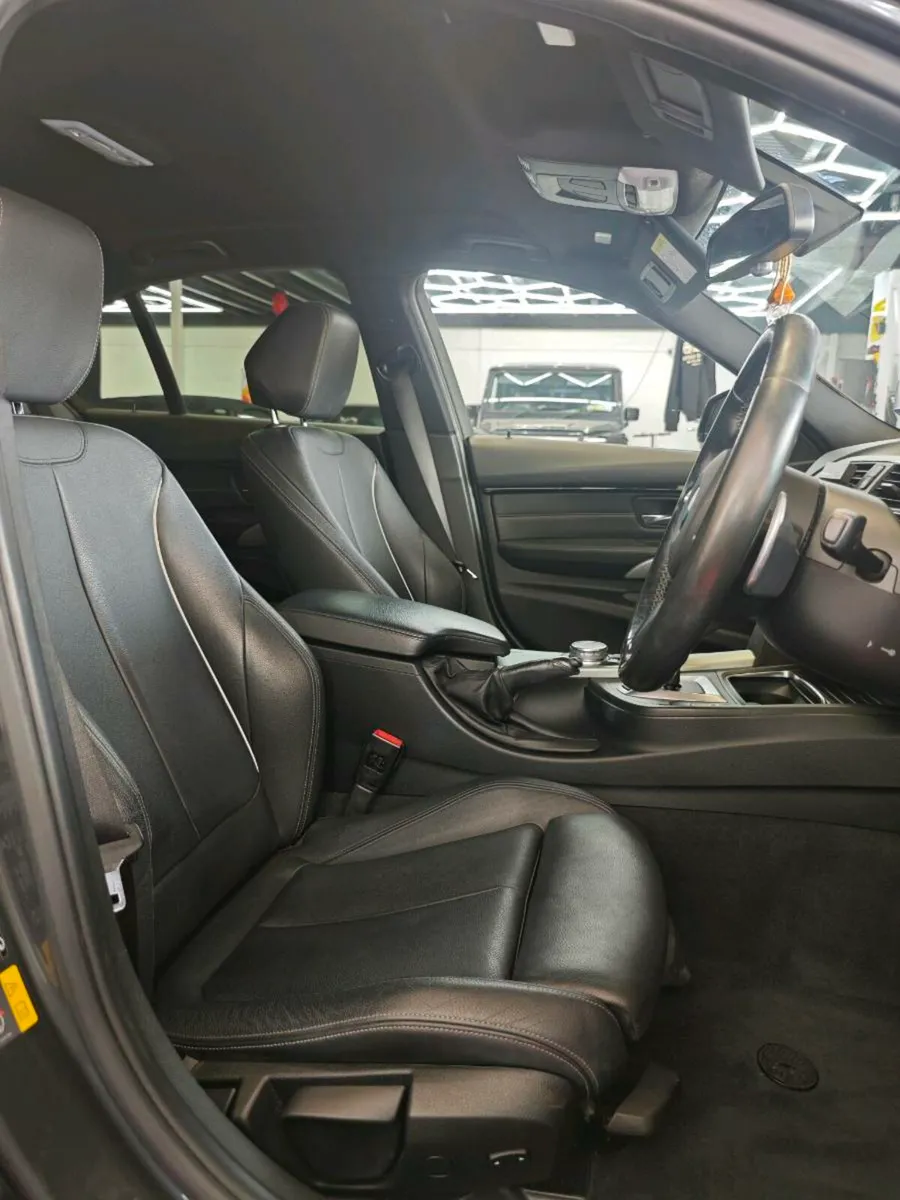 BMW 330E m-sport 93 miles - Image 2
