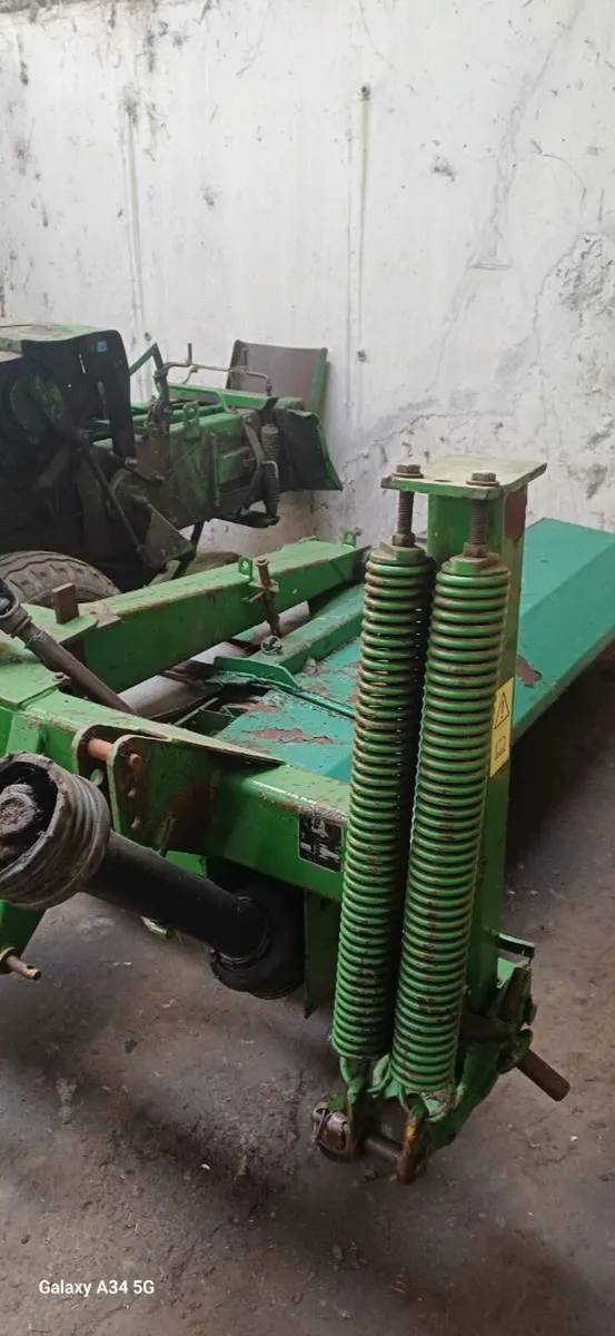 John Deere Mower - Image 3