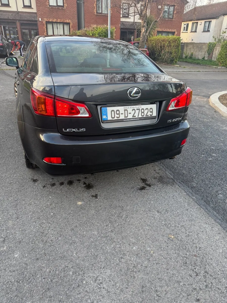 Car - Image 4