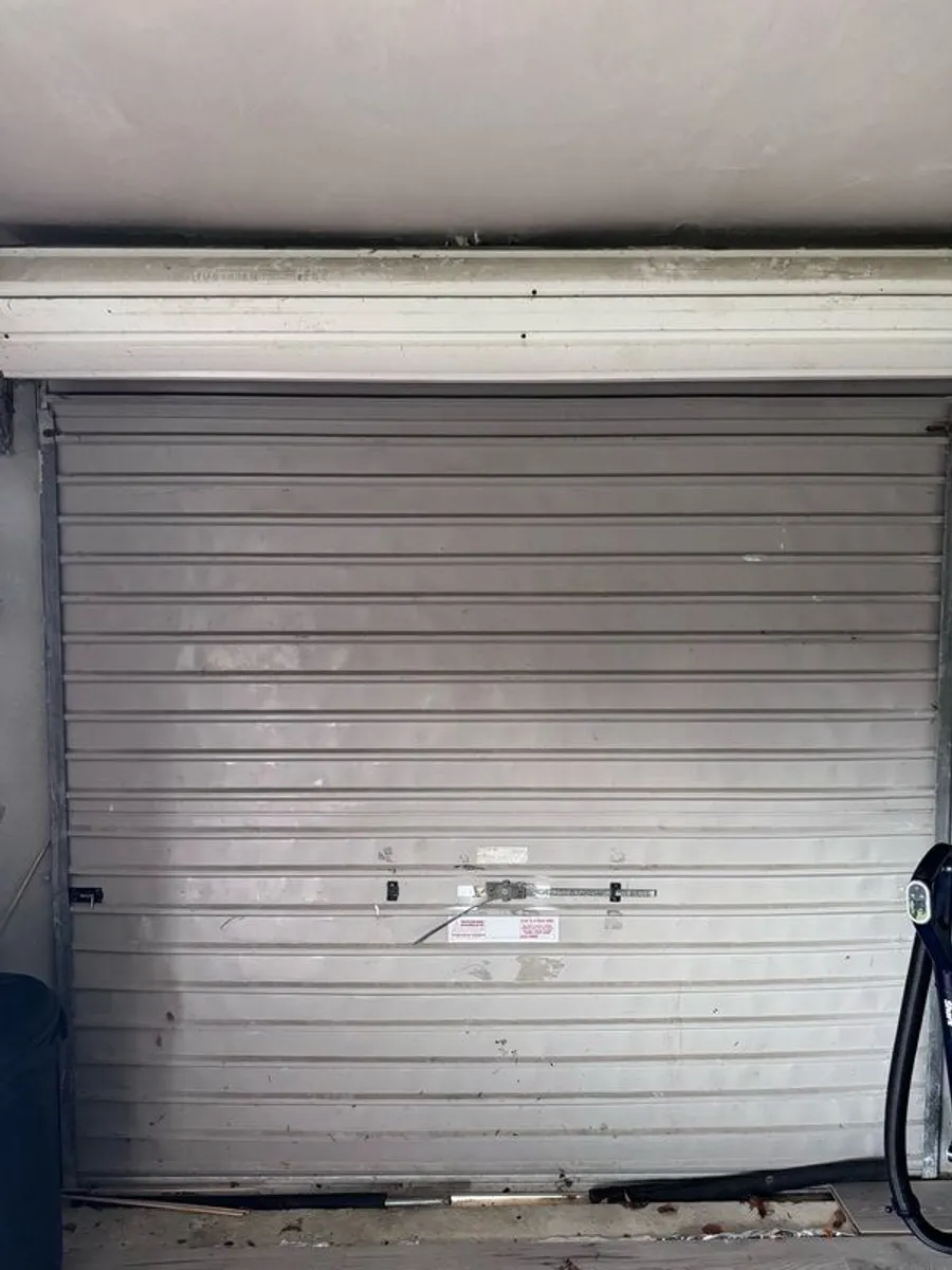 Garage Roller Door - Image 2