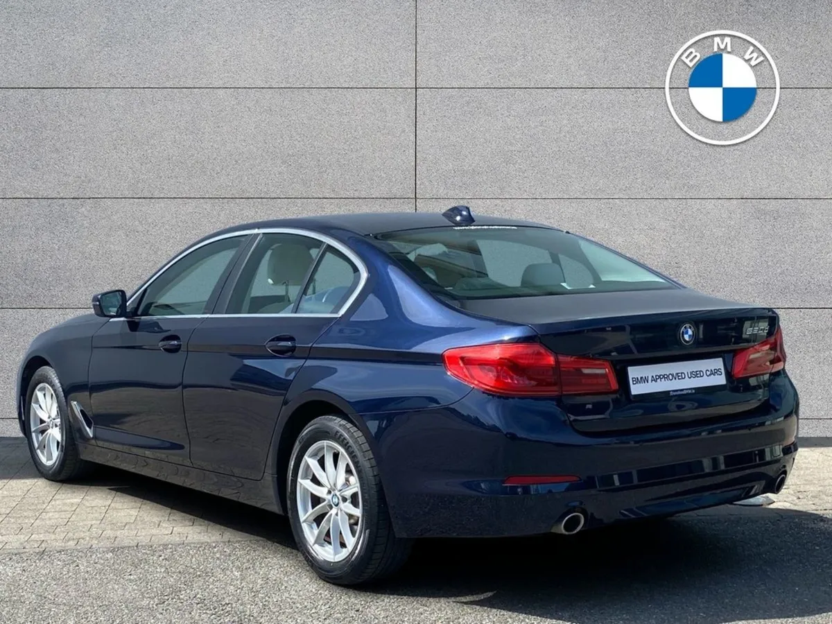 BMW 5 Series 520d SE Saloon - Image 3