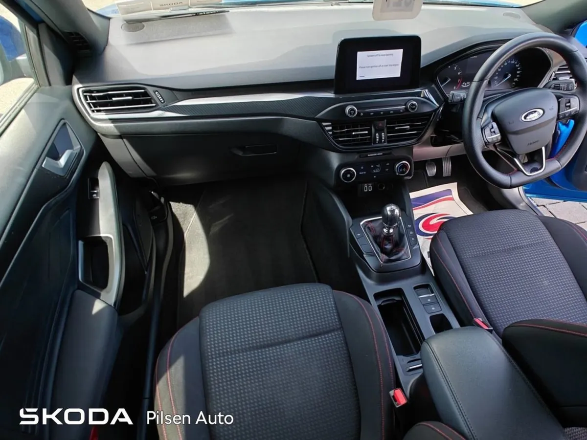 Ford Focus (27) St-line 1.0t Ecoboost 125 - Image 4