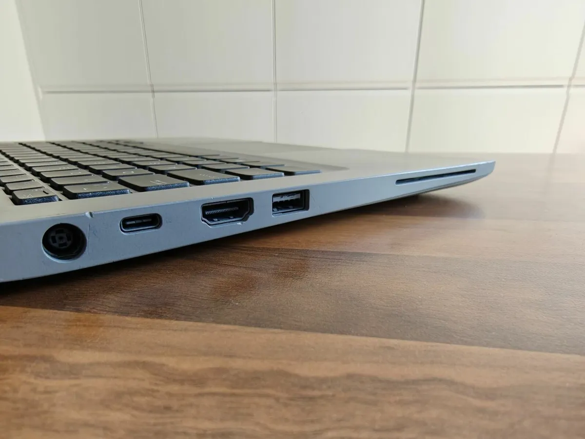 Dell Latitude 5310 | i5 | 16GB | 256GB | 13" FHD | - Image 4