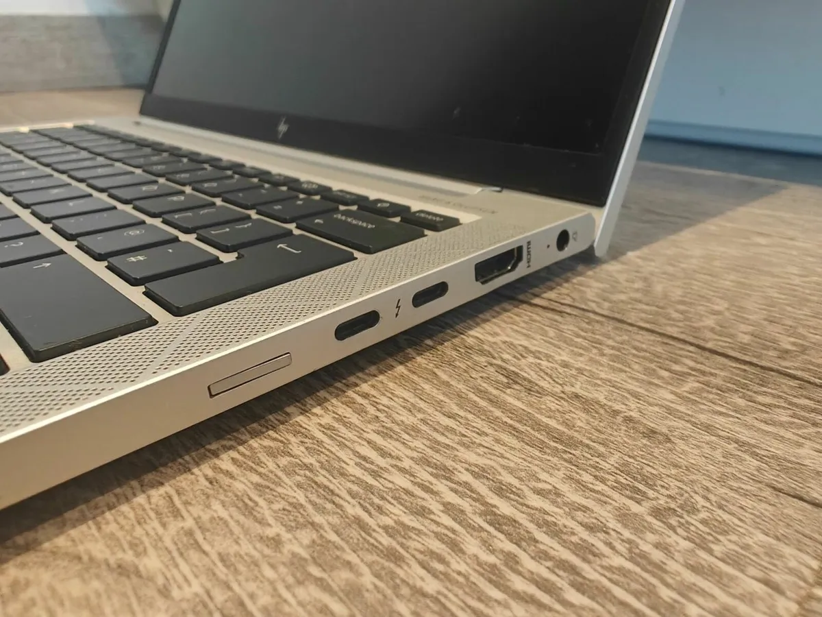 HP Elitebook 830 G7 | i5 | 32GB | 256GB | 13.3" FH - Image 3