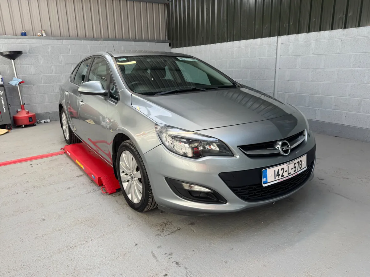 2014 OPEL ASTRA    ONLY 105k KLMS ! - Image 2