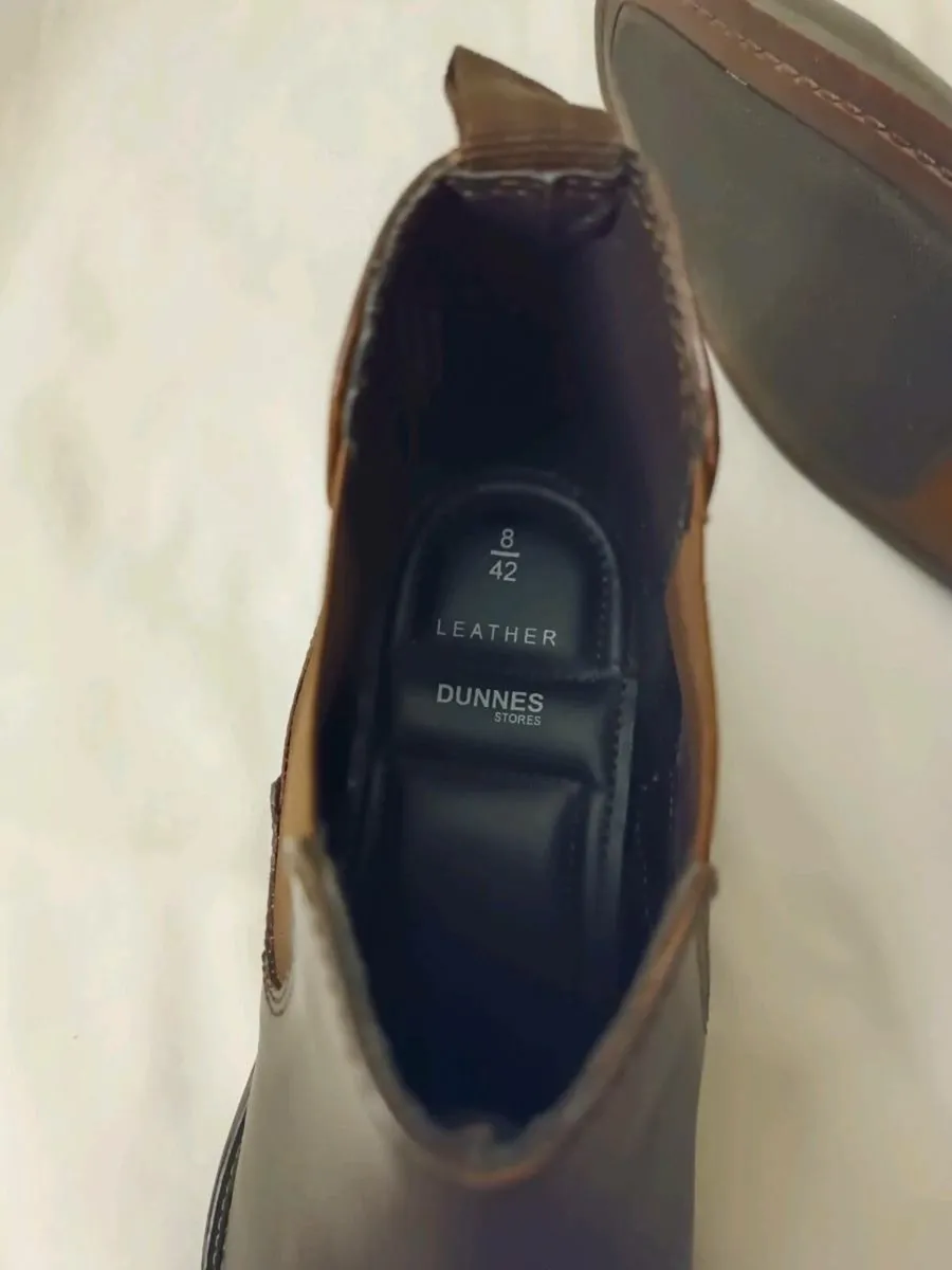 Dunnes leather boots - Image 3