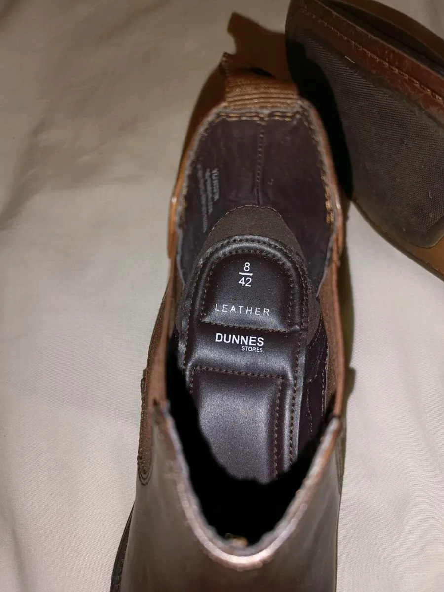 Dunnes leather boots - Image 4