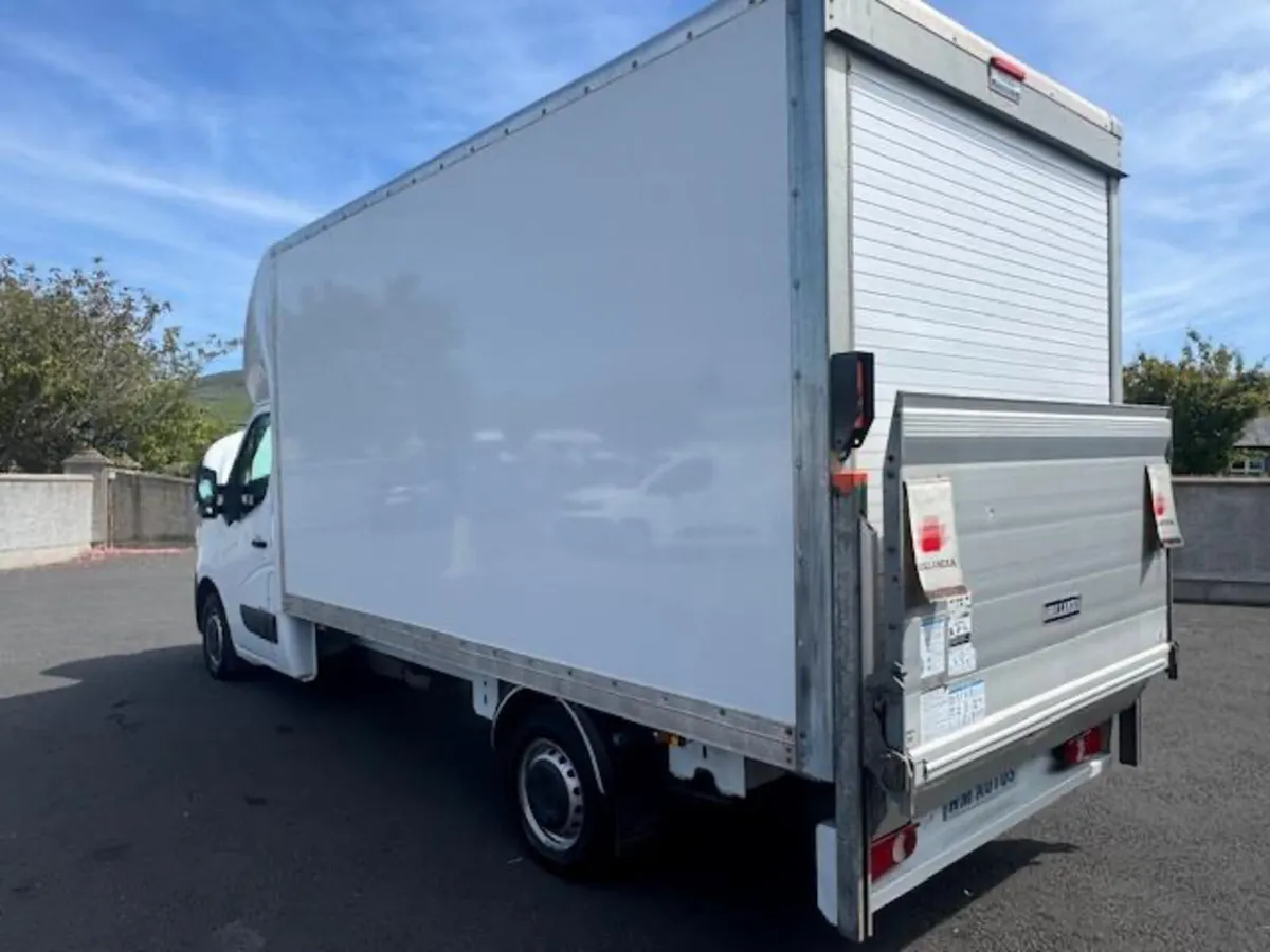 Renault Master Luton Body -Full Service History - Image 4