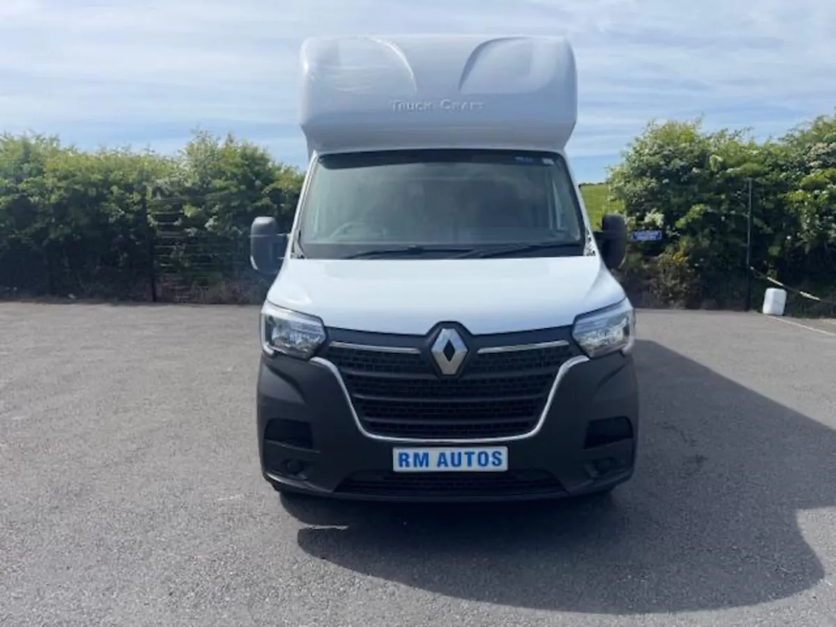 Renault Master Luton Body -Full Service History - Image 2