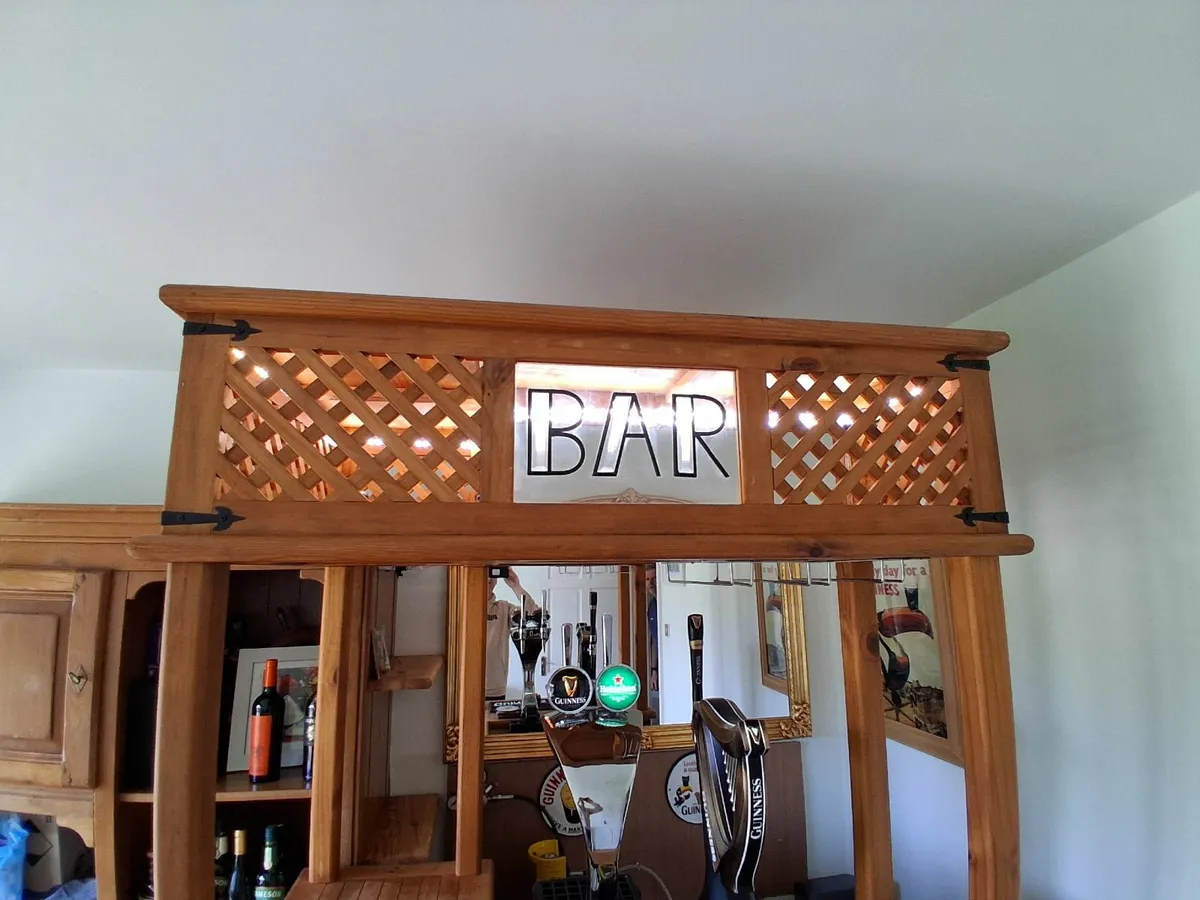 Home bar - Image 2