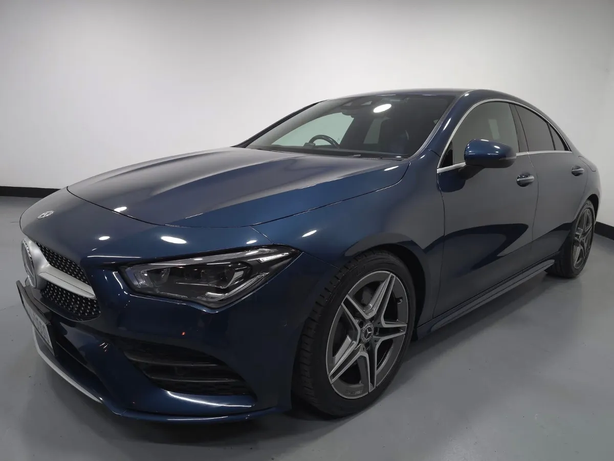 Mercedes CLA 200D Premium - Image 3