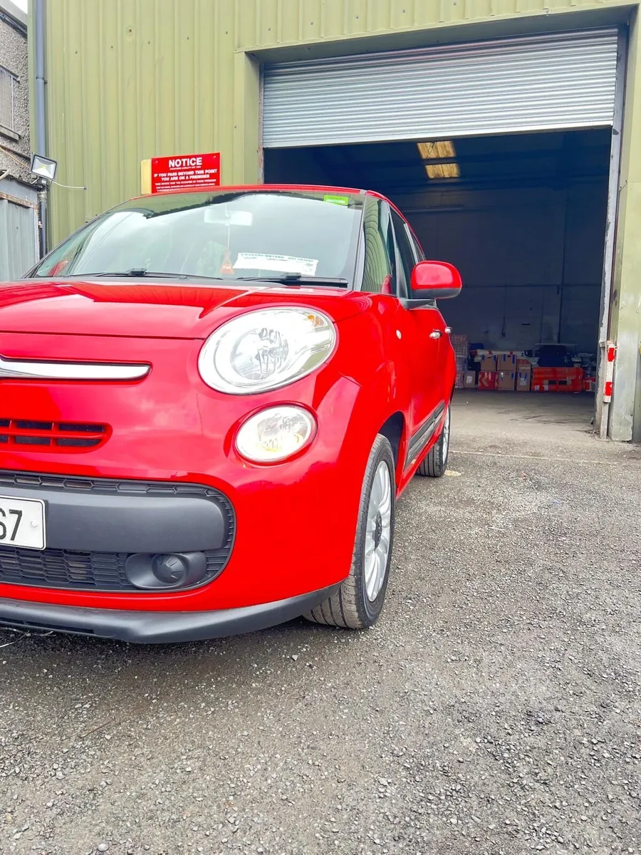 Fiat 500L 2014 - Image 1