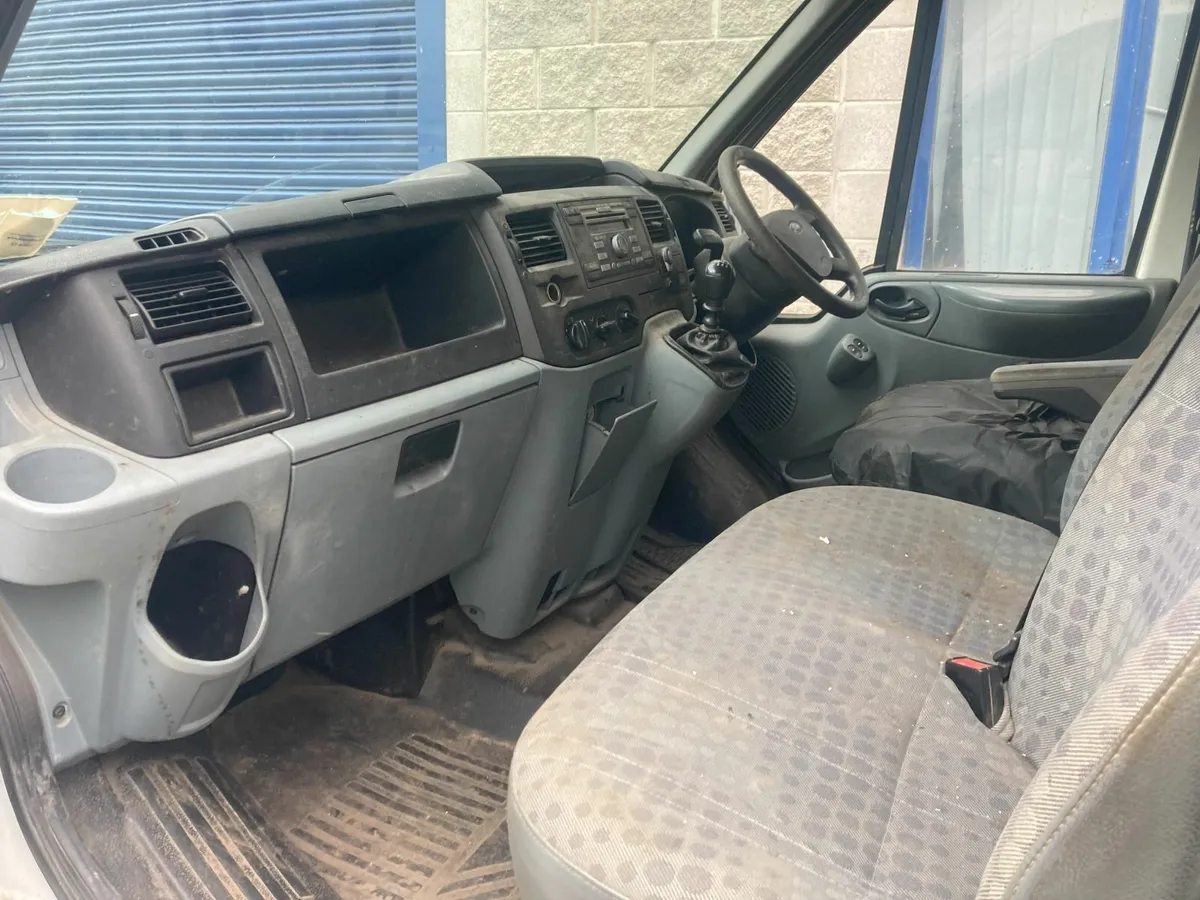 Ford Transit 2008 - Image 2