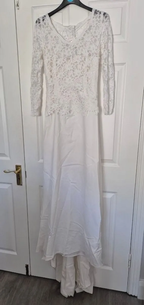 Wedding dress - Image 4