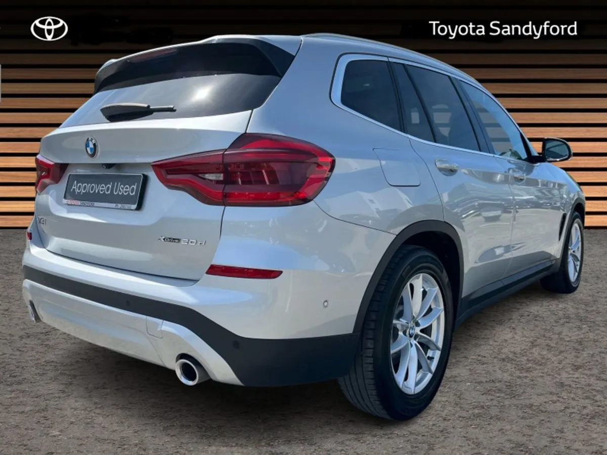 BMW X3 Xdrive SE 4X4 With Glass PAN Roof // Leath - Image 2