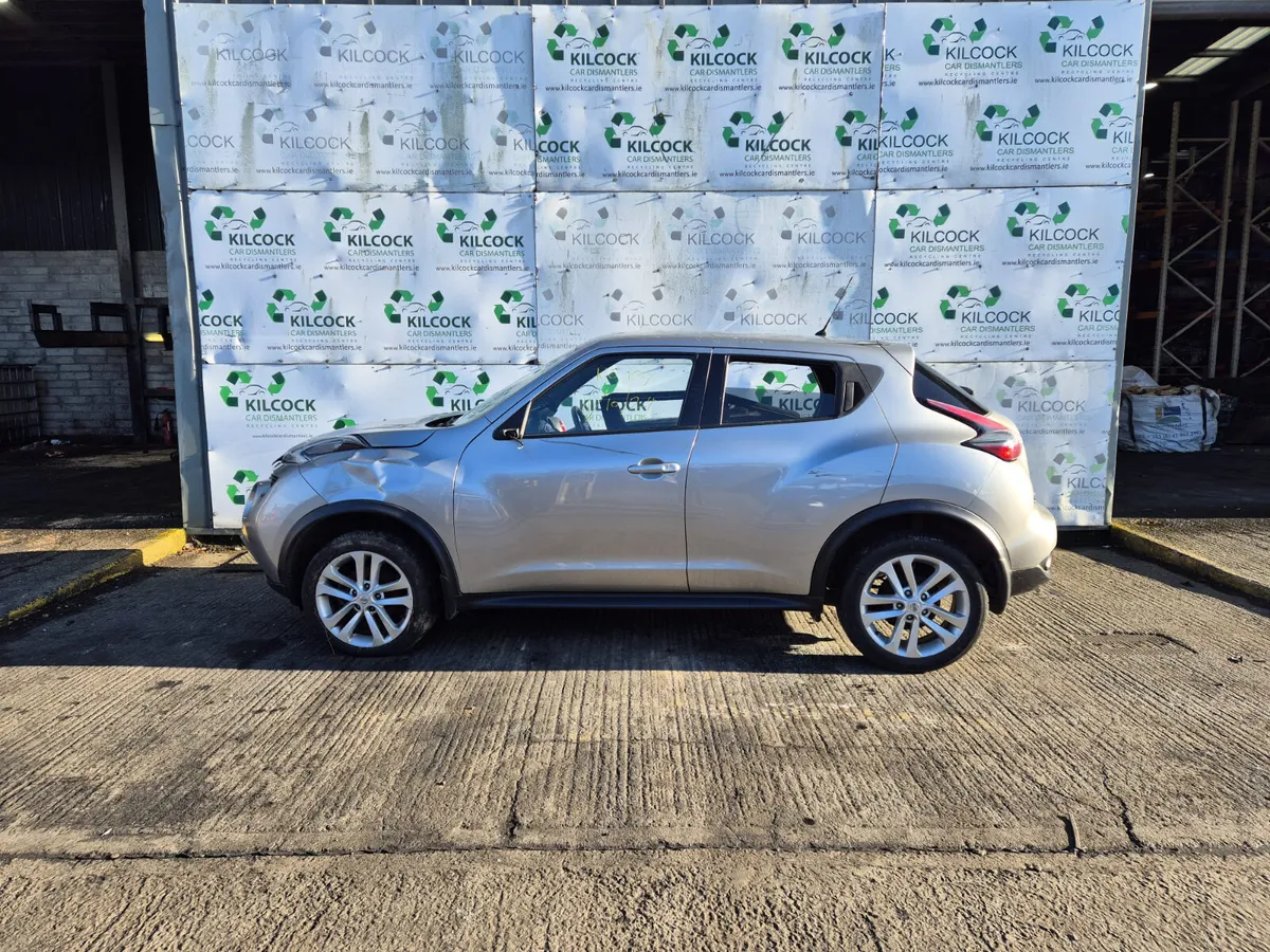 2017 NISSAN JUKE