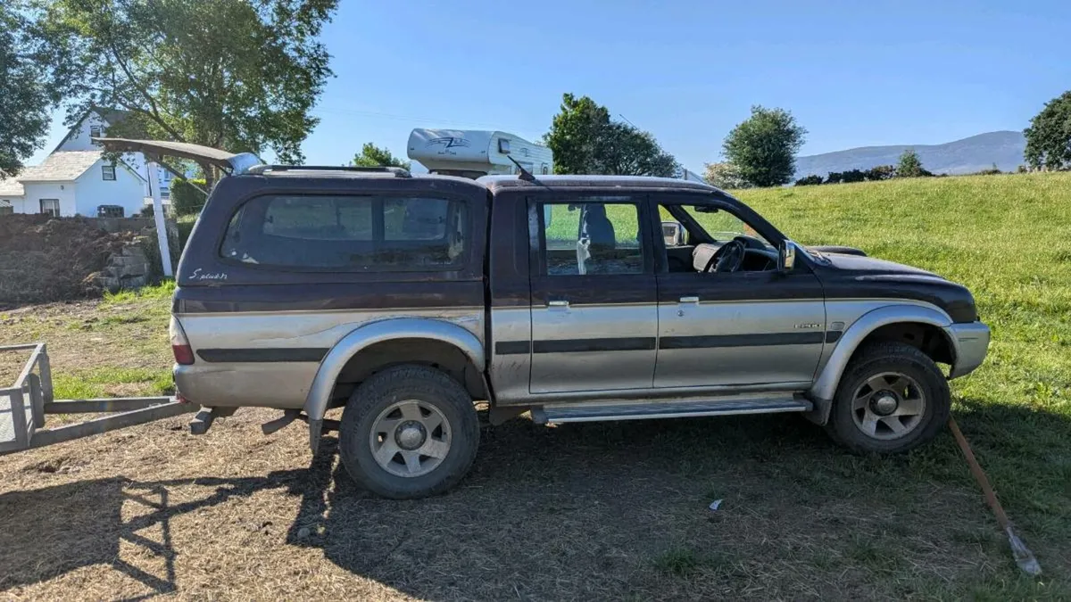Mitsubishi L200 1200 or nearest offer - Image 1