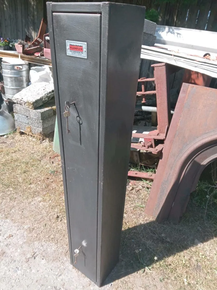 Gun safe - Image 2