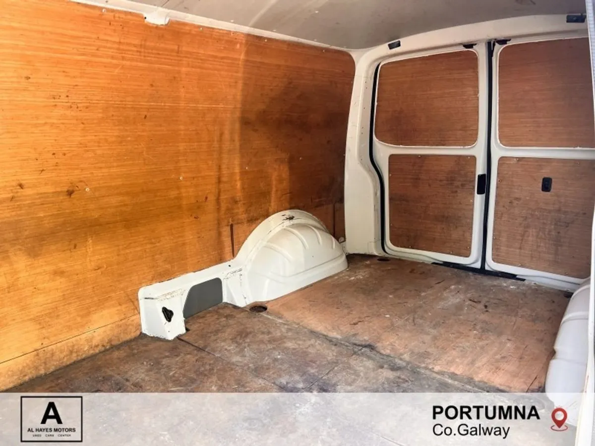 Volkswagen Transporter T6 30 PVL LWB 2.0tdi 6spee - Image 4