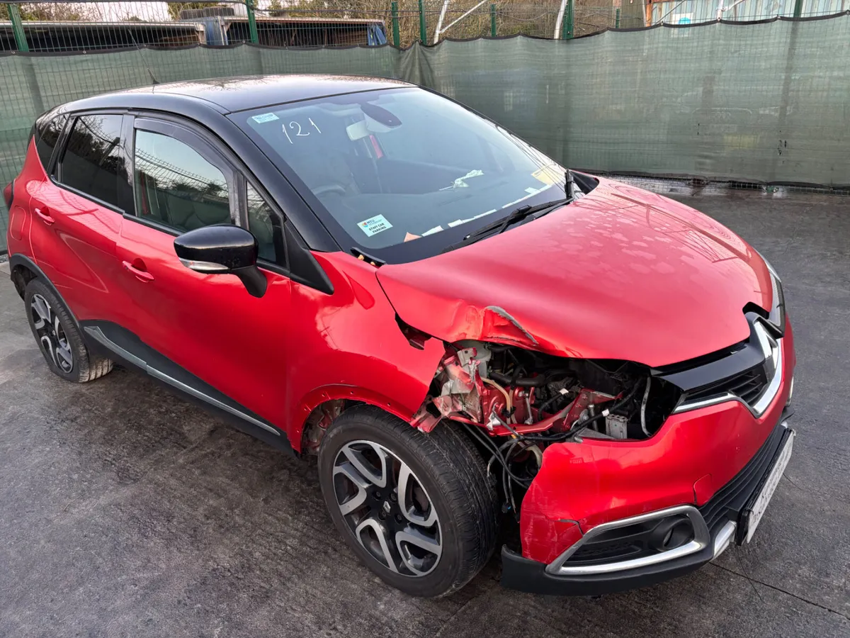 2016 Renault Captur Diesel - Image 3