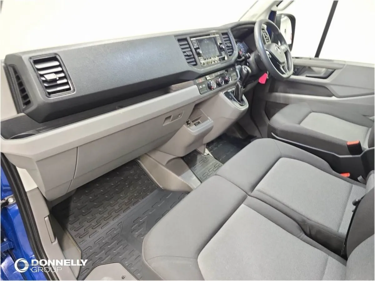 Volkswagen Crafter 2.0 TDI 140PS Trendline High R - Image 2