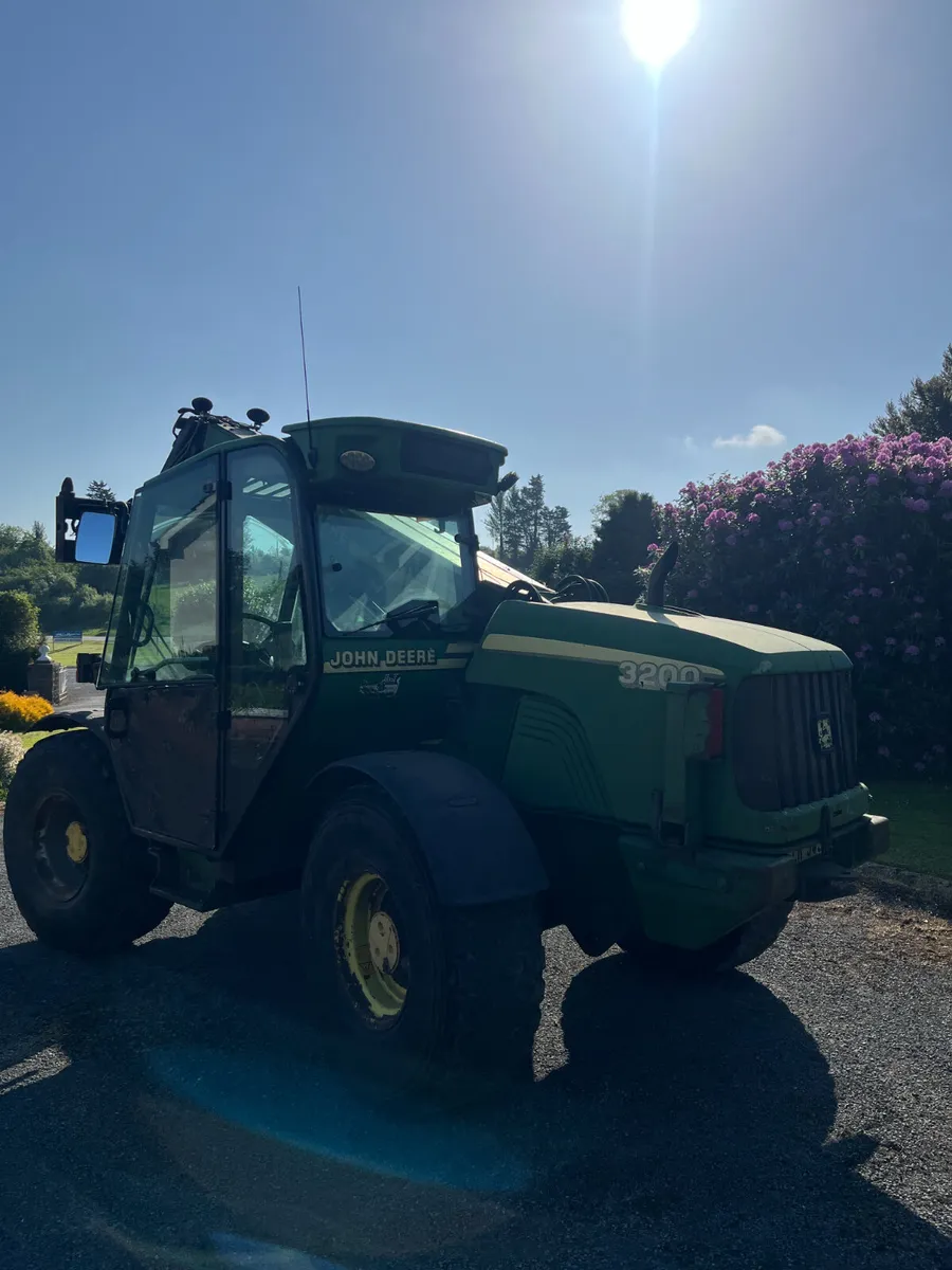 John Deere 3200 telehandler - Image 4